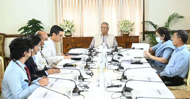 প্রধান উপদেষ্টার সঙ্গে মহেশখালী সমন্বিত উন্নয়ন কর্তৃপক্ষের সাক্ষাত
